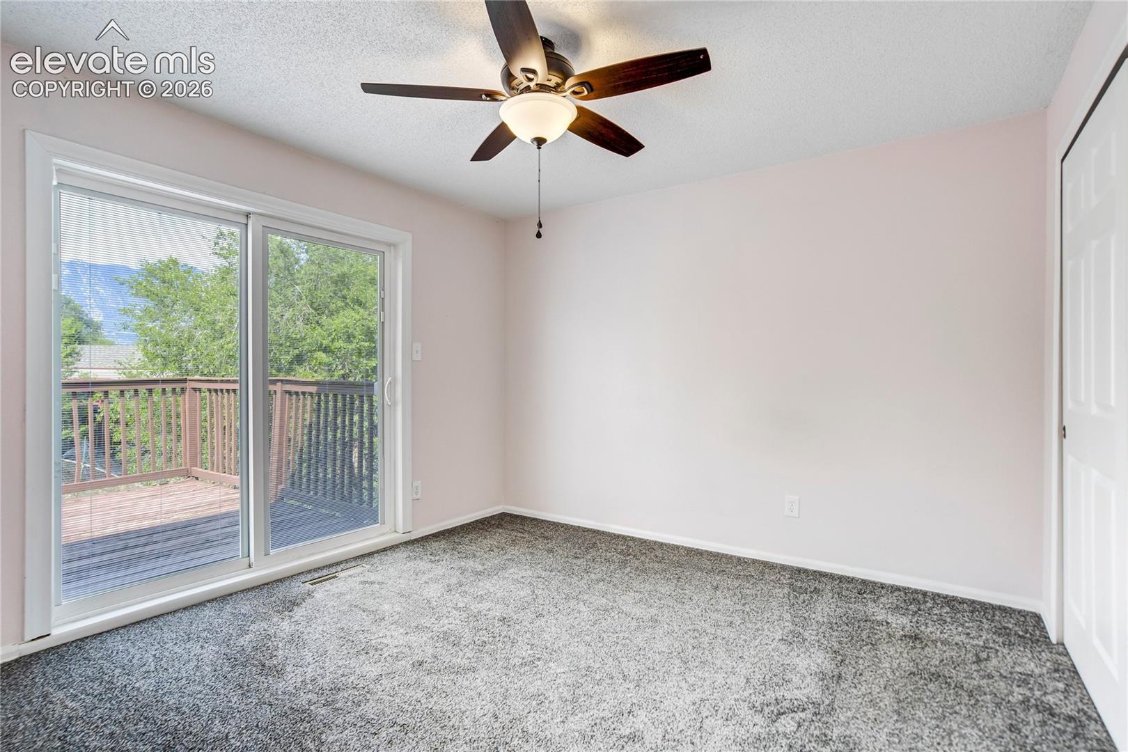 4340 Drummond Street, photo 20