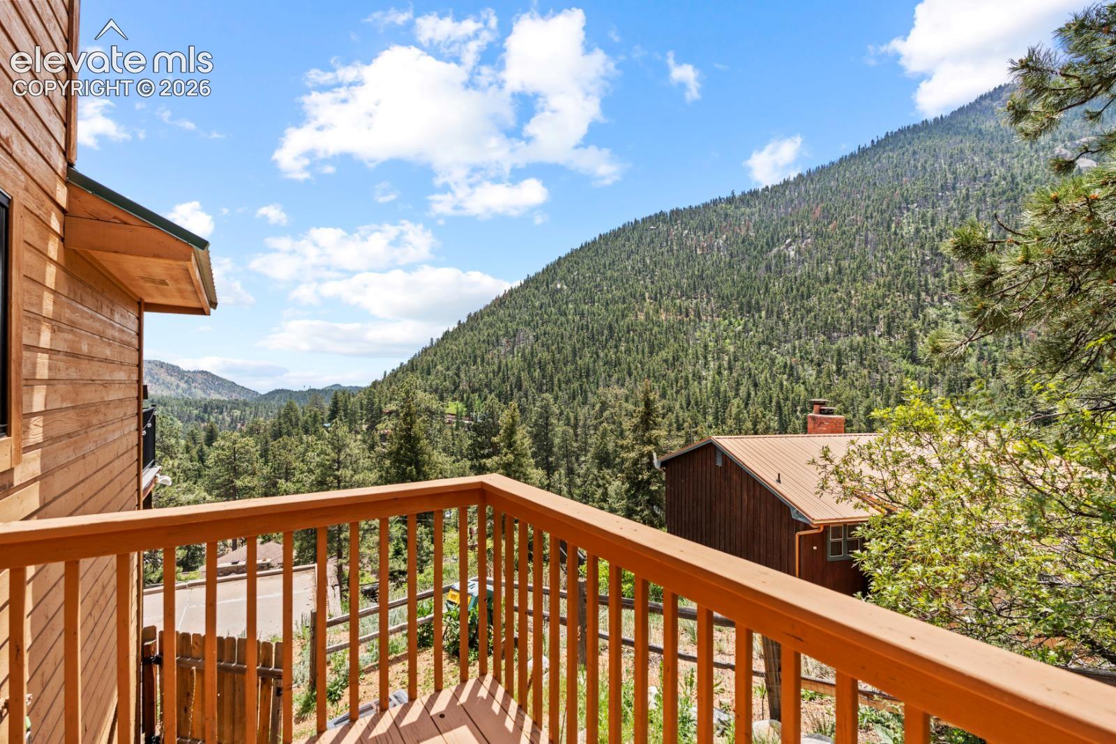Listing photo 6 for 4440 Prairie Street