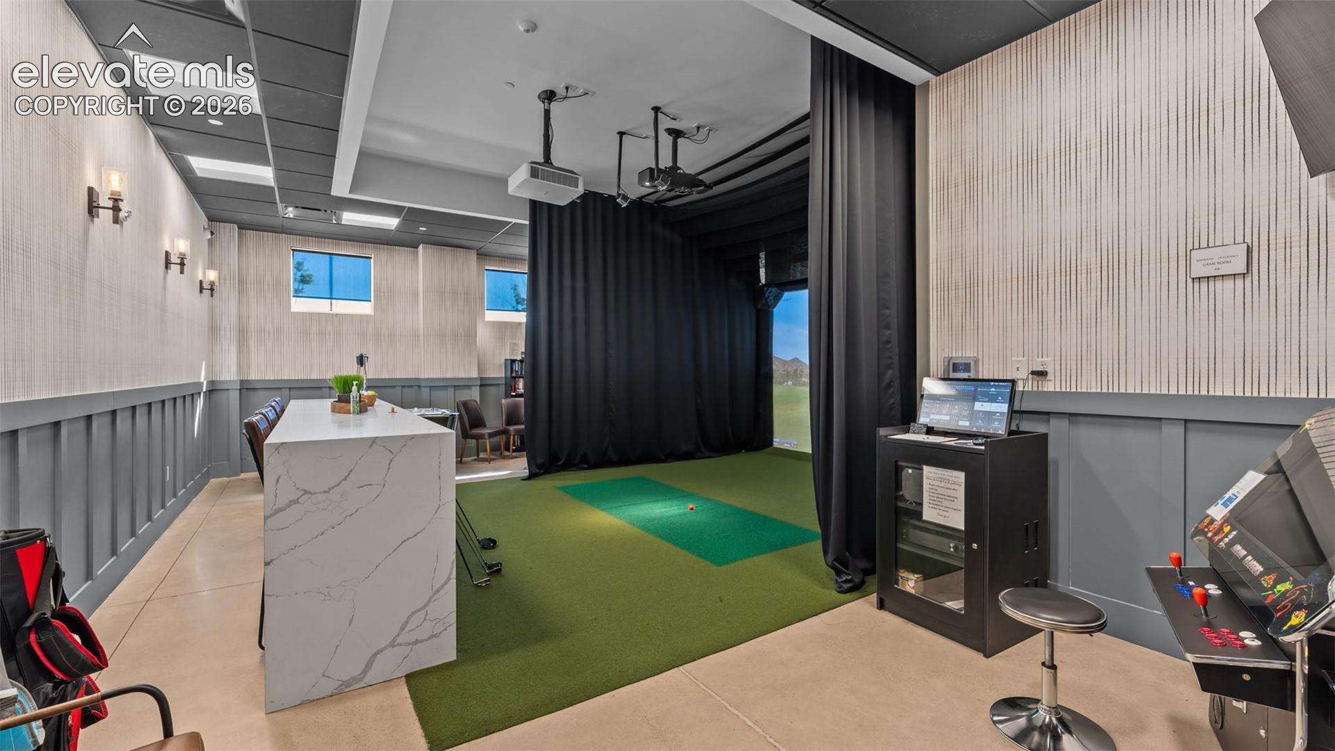 Listing photo 30 for 6055 Bennach Grove