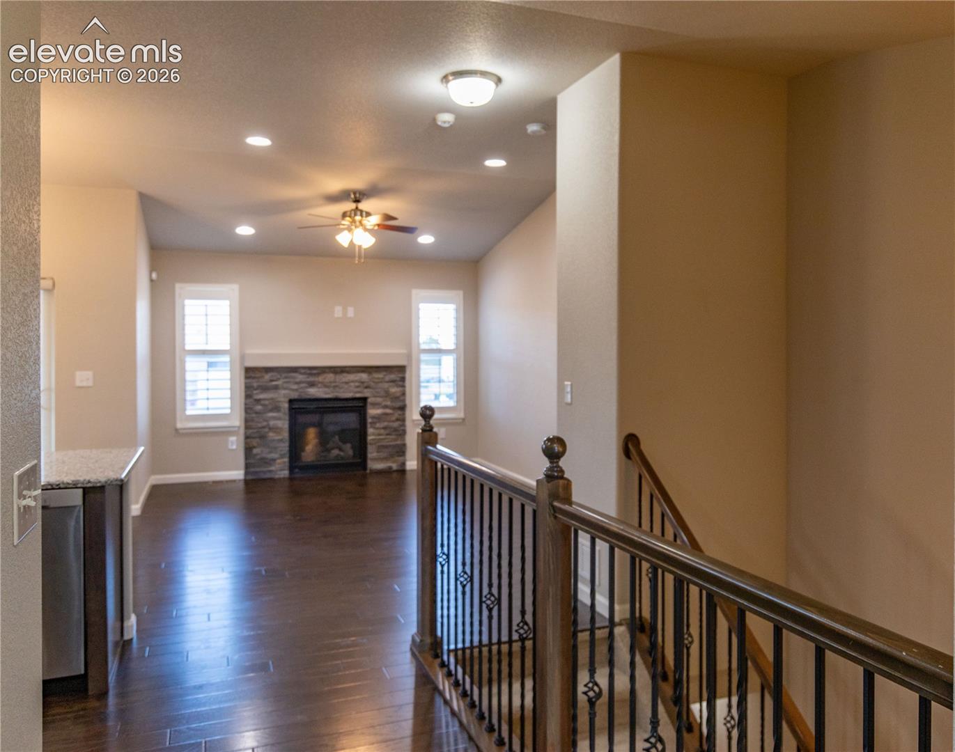 Listing photo 2 for 11395 Rill Point