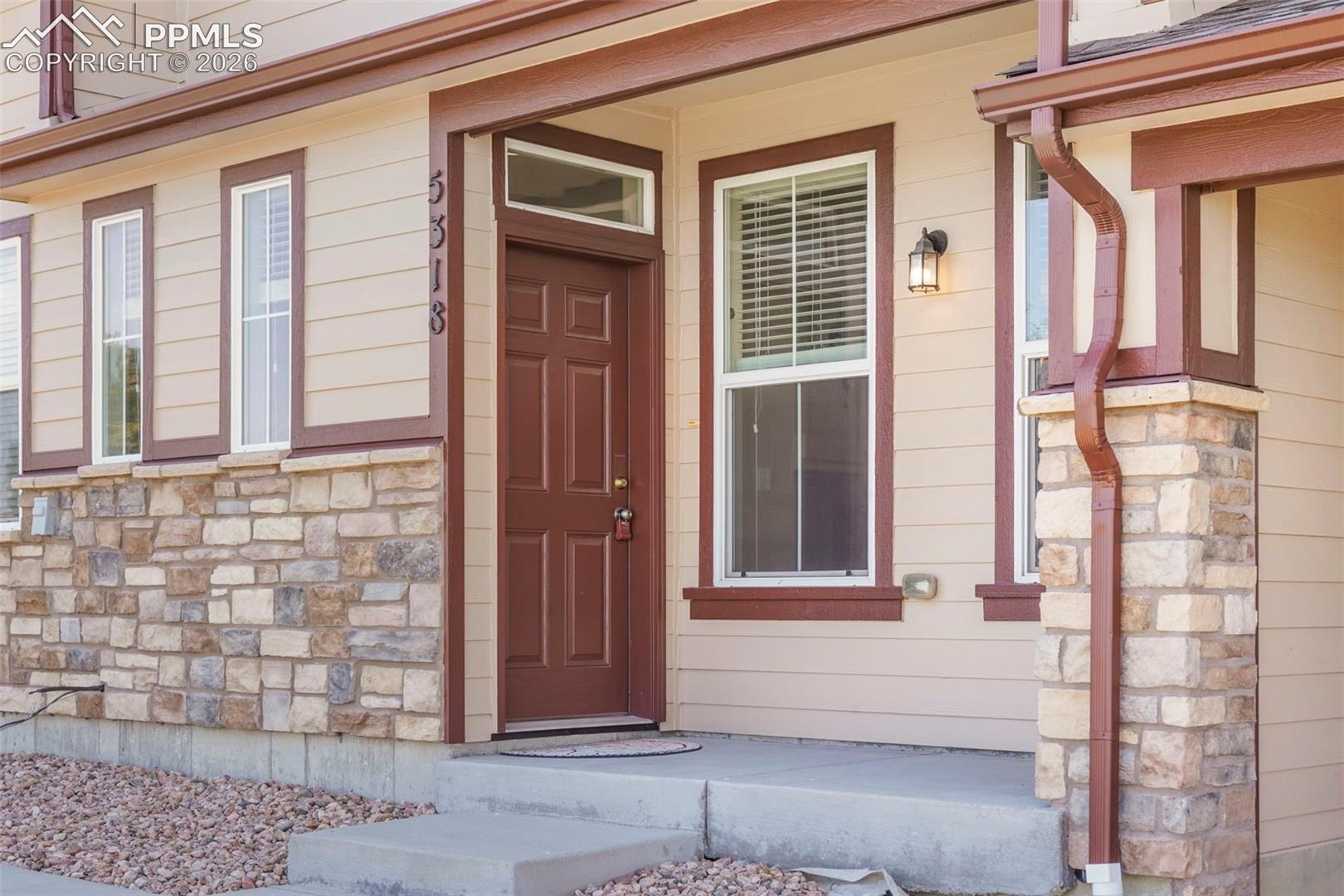 5318 Prominence Point, photo 2