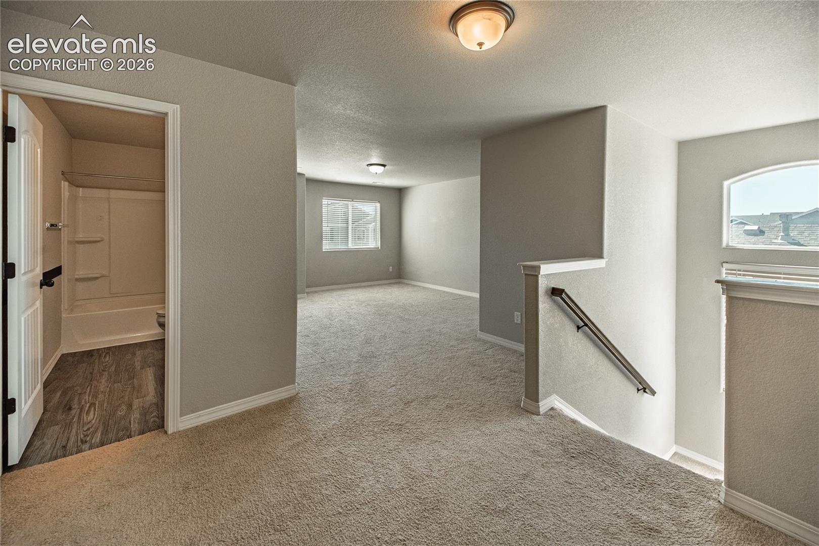 Listing photo 16 for 7714 Cruzer Heights