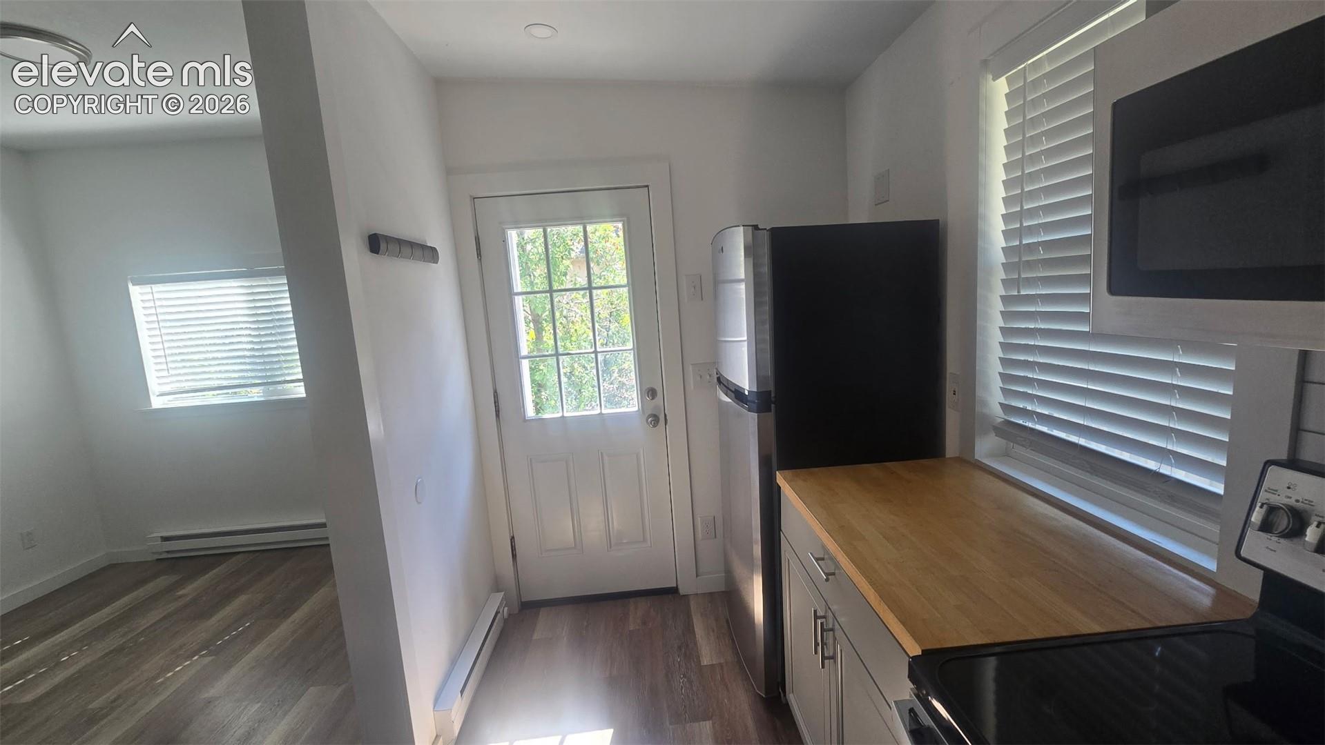 601 Crestridge Avenue, photo 17
