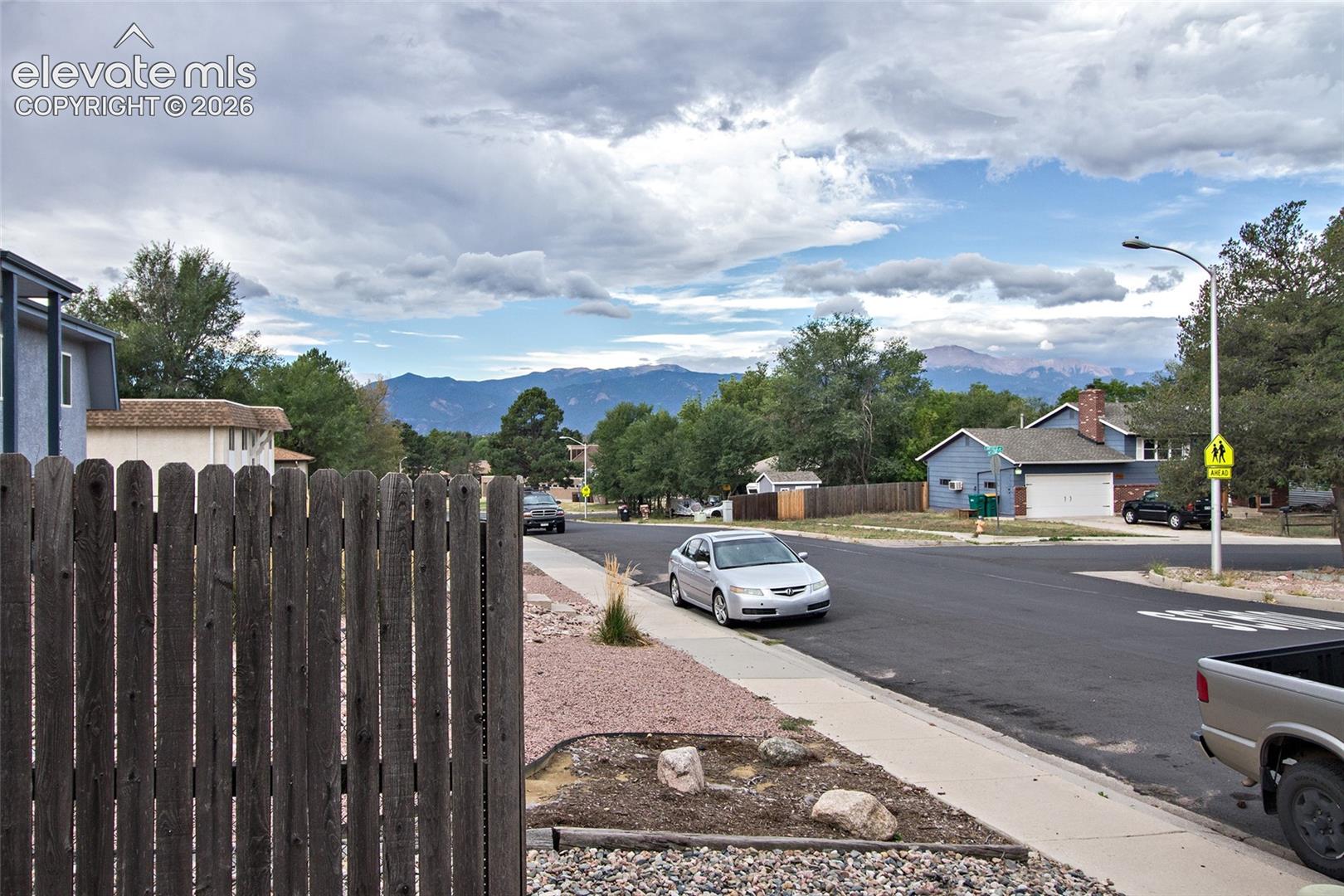 Listing photo 35 for 4755 Picturesque Drive