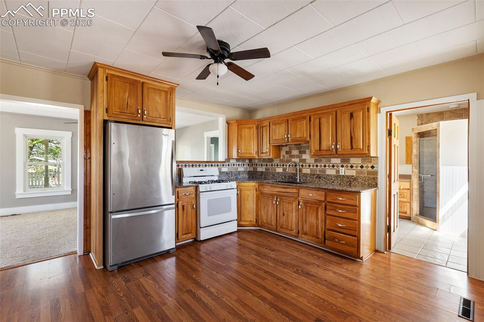 Listing photo 15 for 10355 Link Road