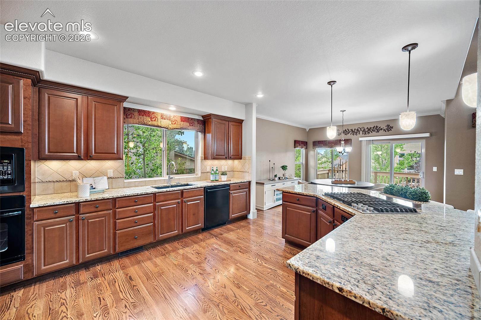 Listing photo 10 for 13434 Crane Canyon Loop