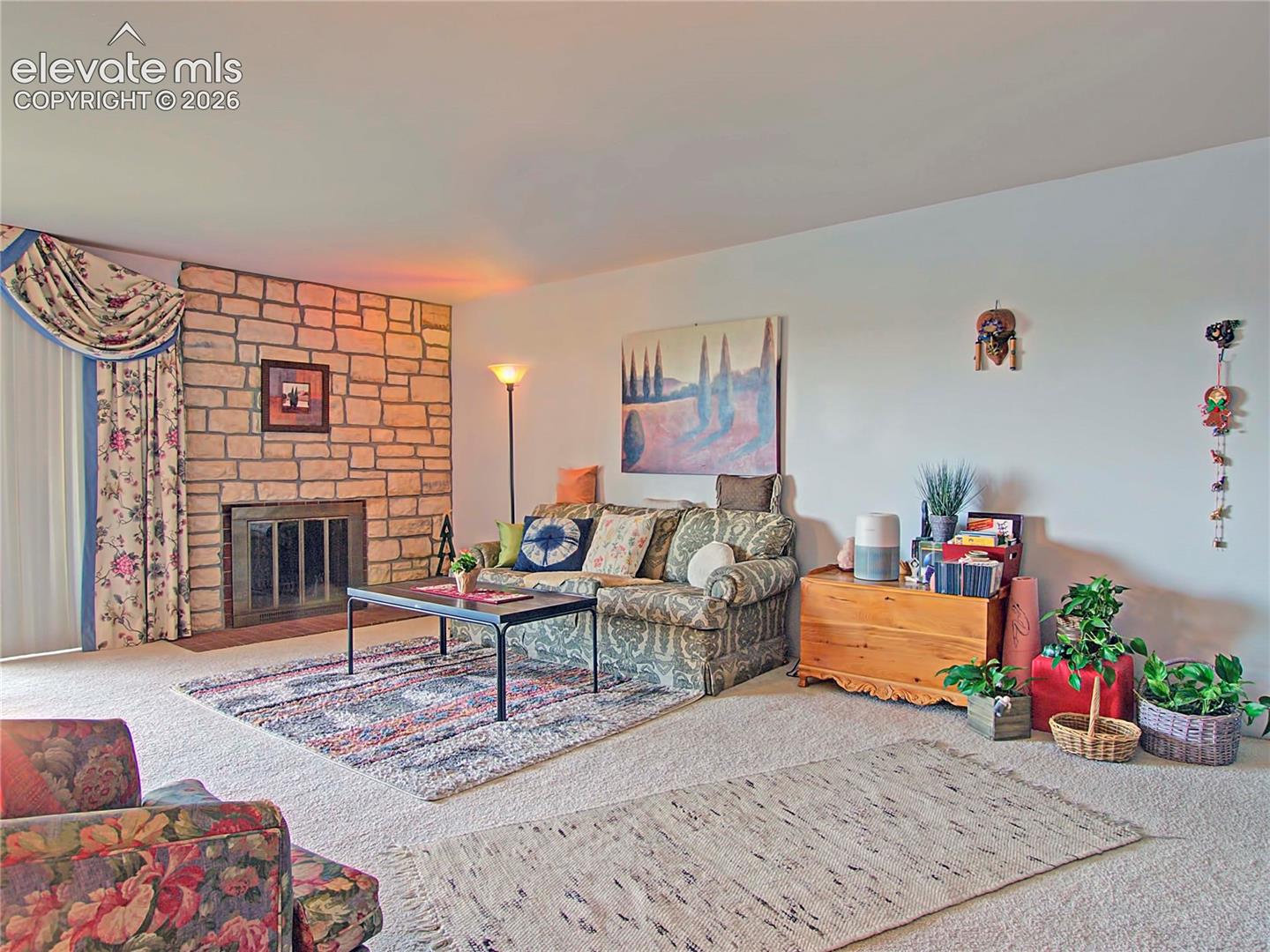 777 Saturn Drive, photo 4