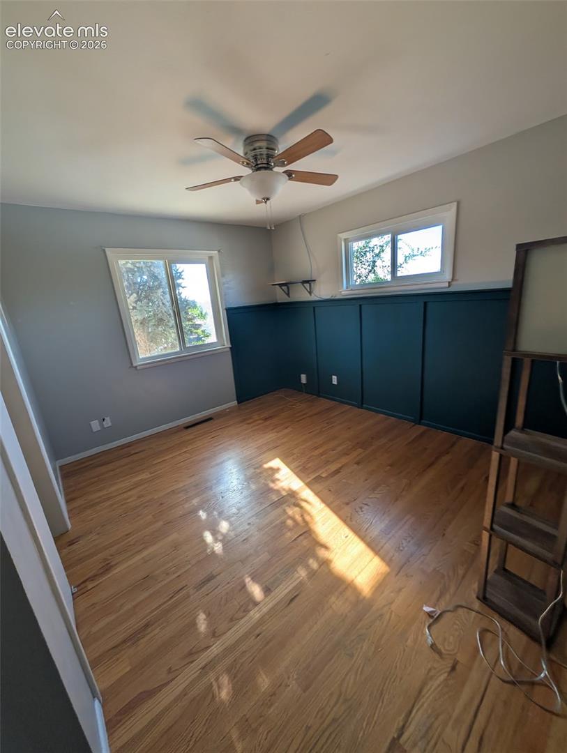 Listing photo 17 for 10 N Garland Avenue