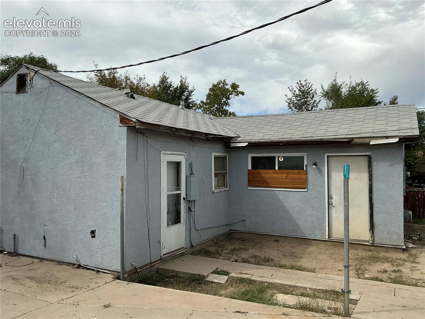 Listing photo 2 for 1714 Quillian Avenue
