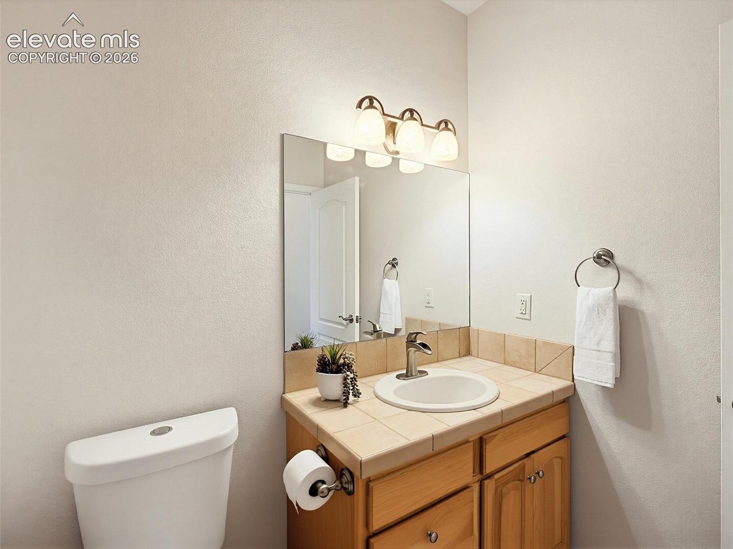 Listing photo 29 for 18065 Cumbres Road