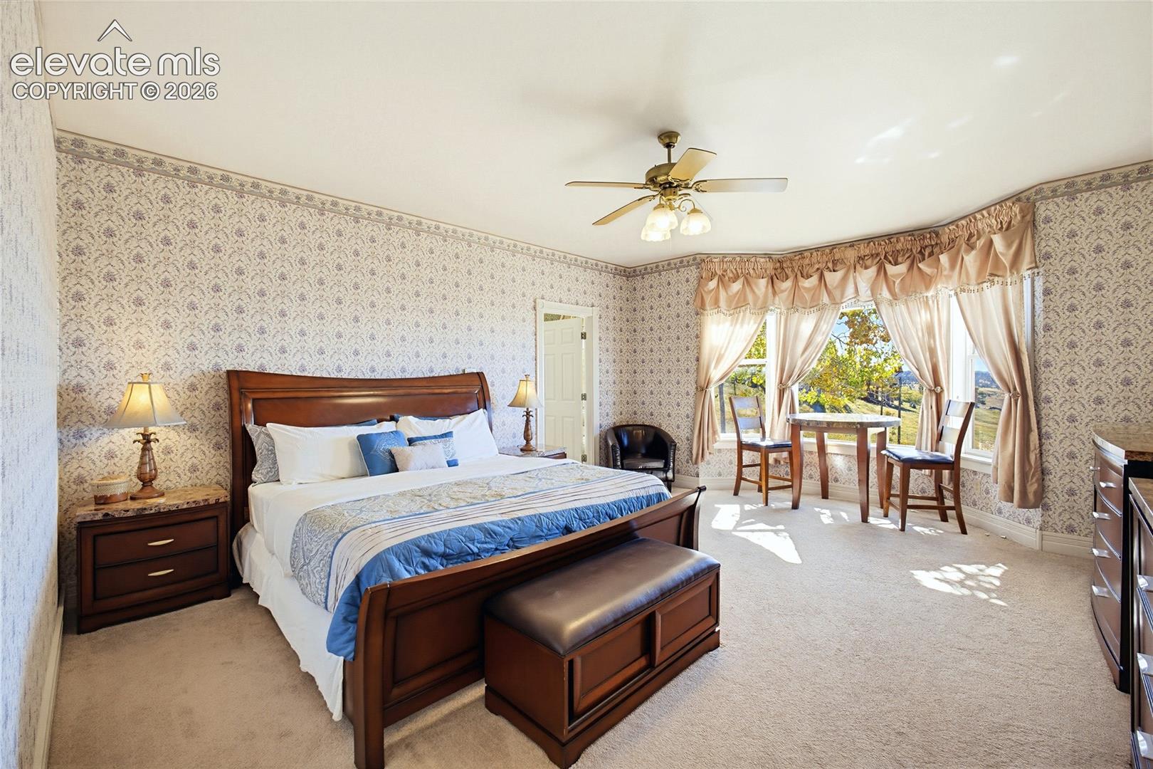Listing photo 17 for 222 E Placer Street