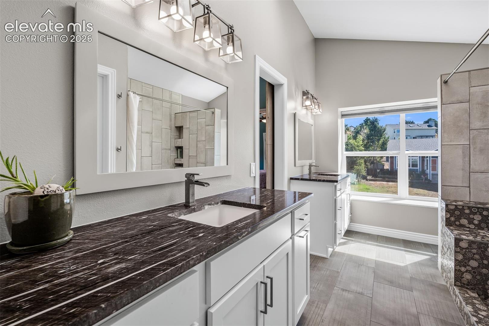 Listing photo 27 for 7810 Conifer Drive