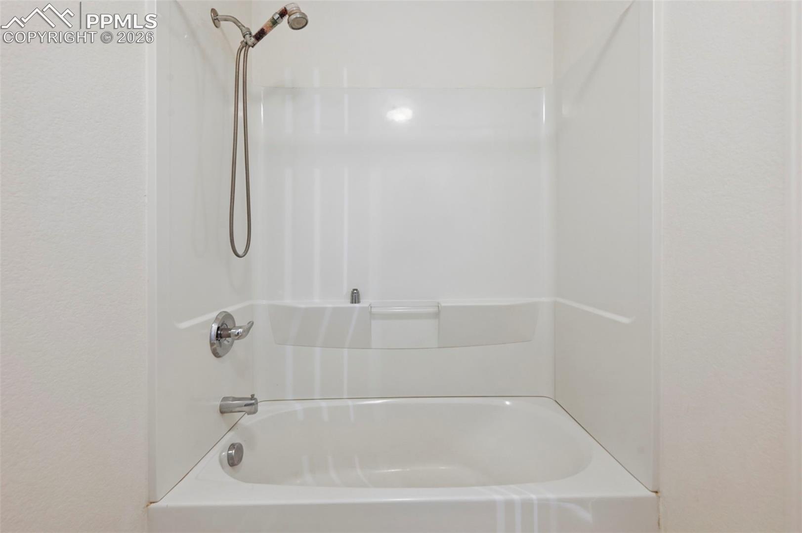 Listing photo 20 for 8141 Snow Bowl Heights