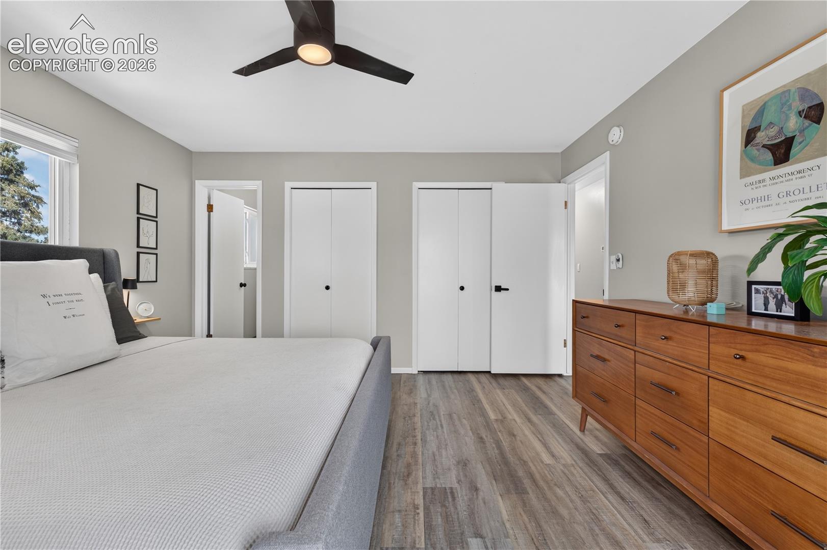 Listing photo 17 for 369 Burgess Drive