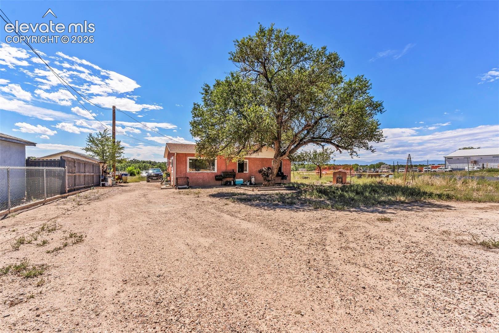 Listing photo 24 for 2120 W 11th Street