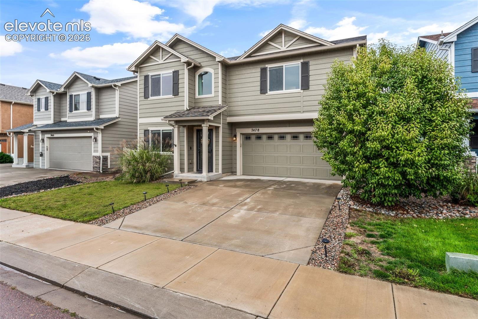 Listing photo 4 for 7478 Benecia Drive