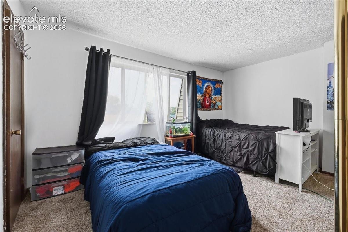 Listing photo 36 for 724-726 Pioneer Lane