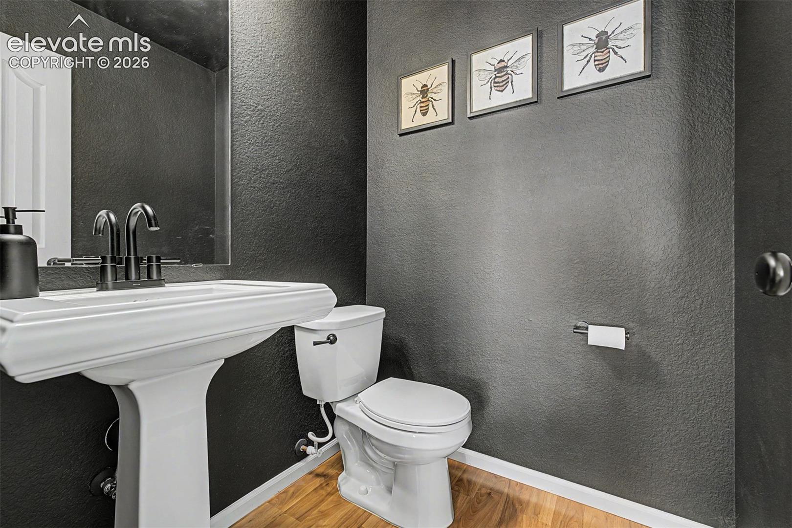 Listing photo 16 for 7716 Candlelight Lane