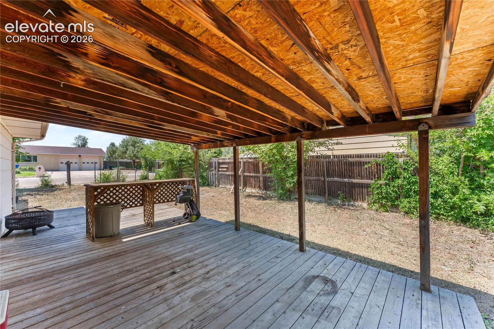Listing photo 29 for 22 Heatherwood Lane