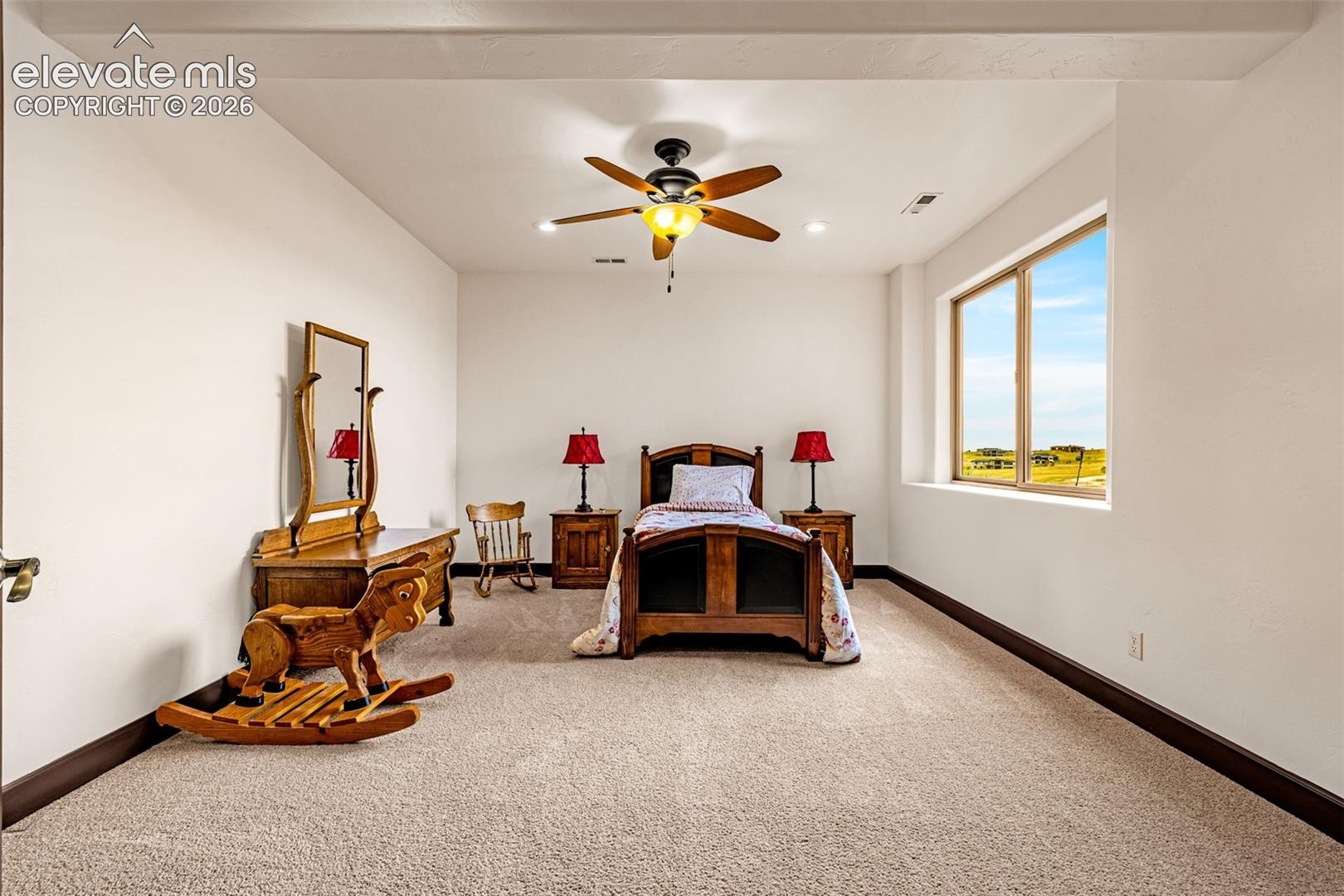 Listing photo 37 for 16895 Horizon Ridge Trail