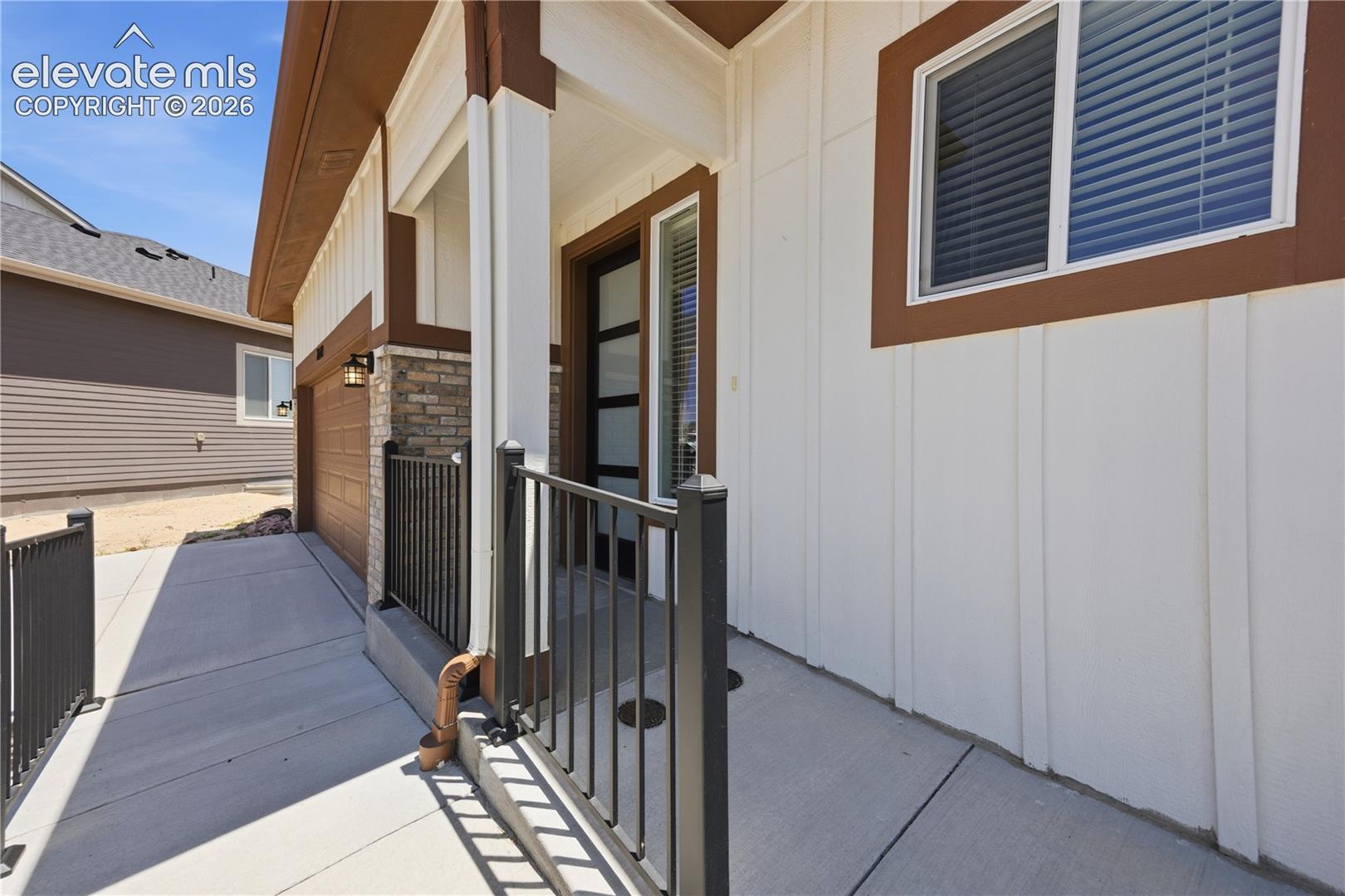 Listing photo 8 for 7650 Almond Wood Loop