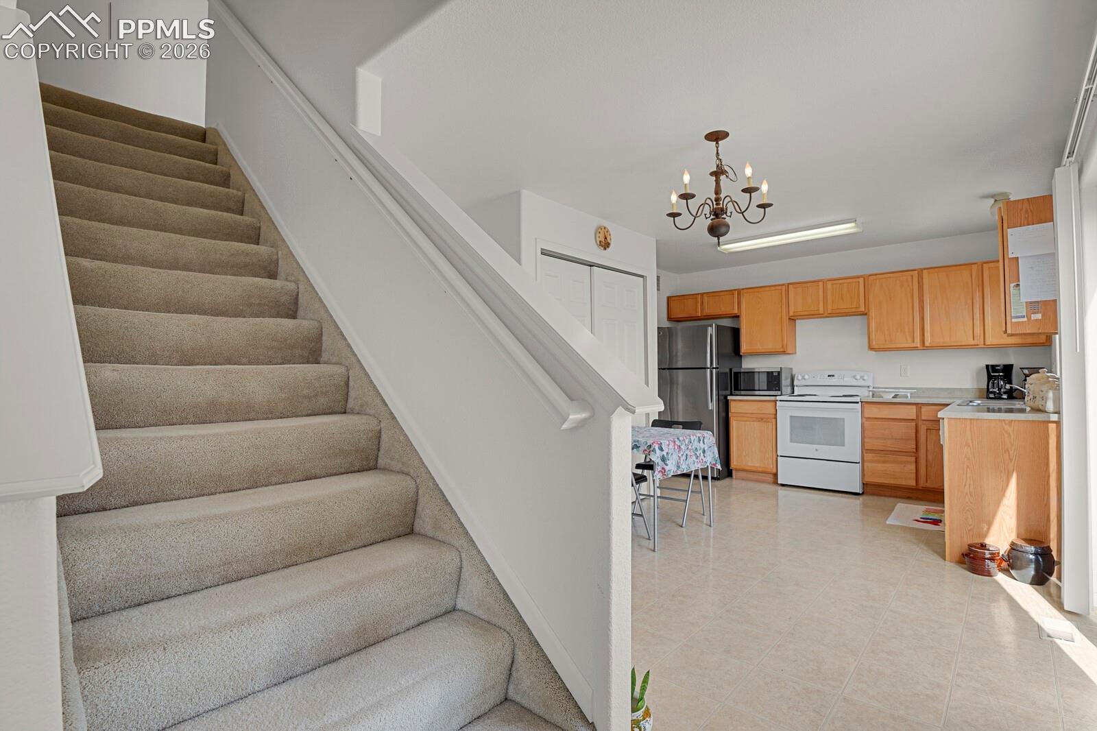 Listing photo 16 for 7203 Bentwater Drive
