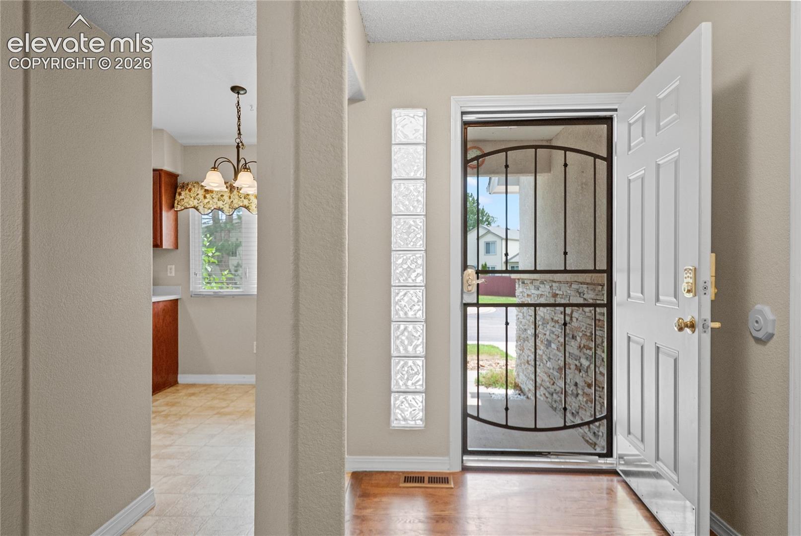 6175 Daylight Point, photo 10