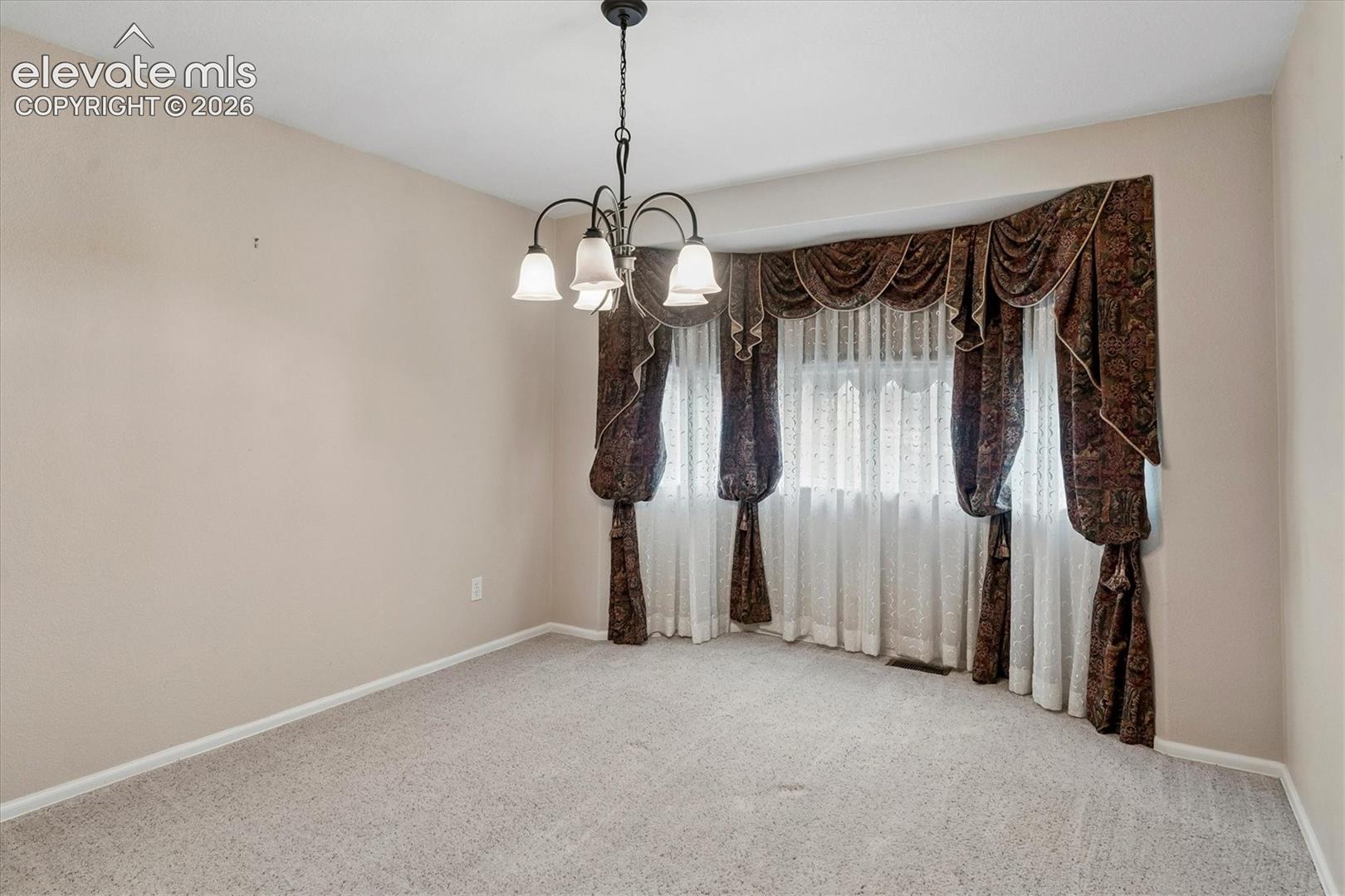 Listing photo 22 for 7765 Midnight Road
