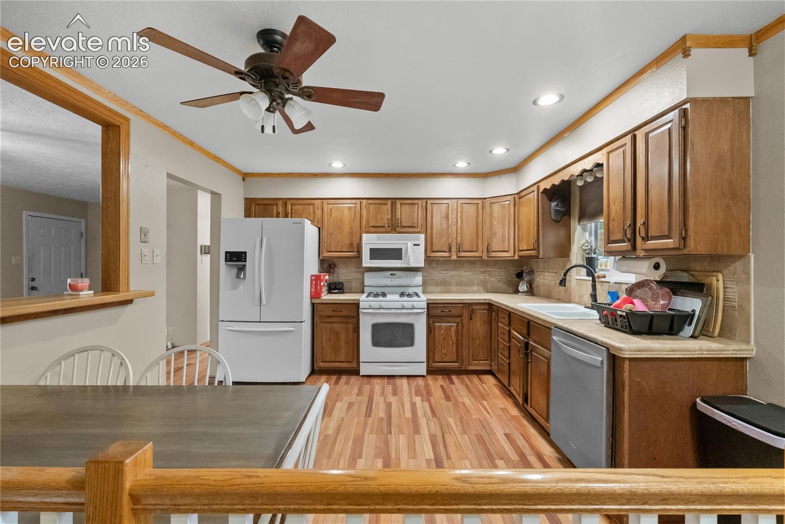 Listing photo 16 for 3523 White Pine Court