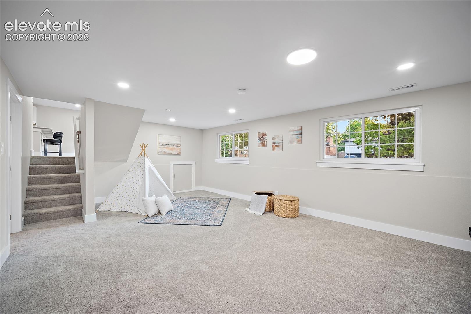 2123 Warwick Lane, photo 21