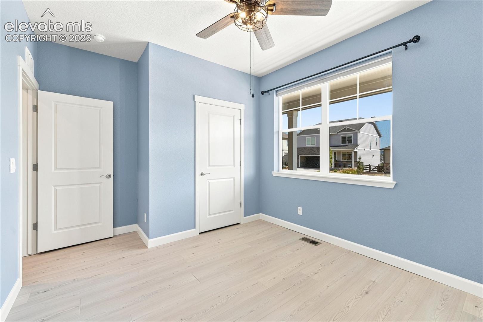 Listing photo 32 for 15937 Little Bluestem Road