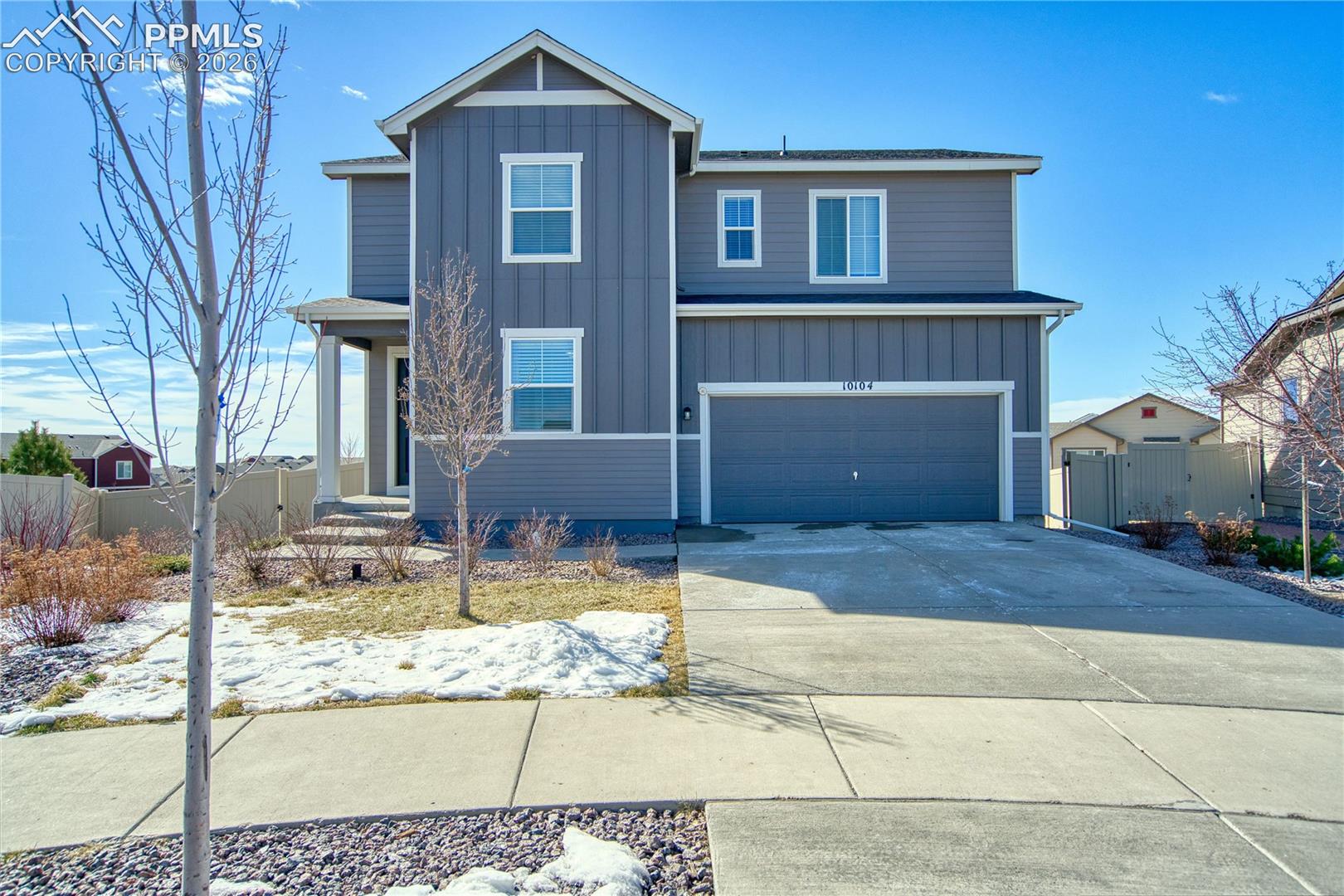 10104 Bluffstone Court โ listing photo