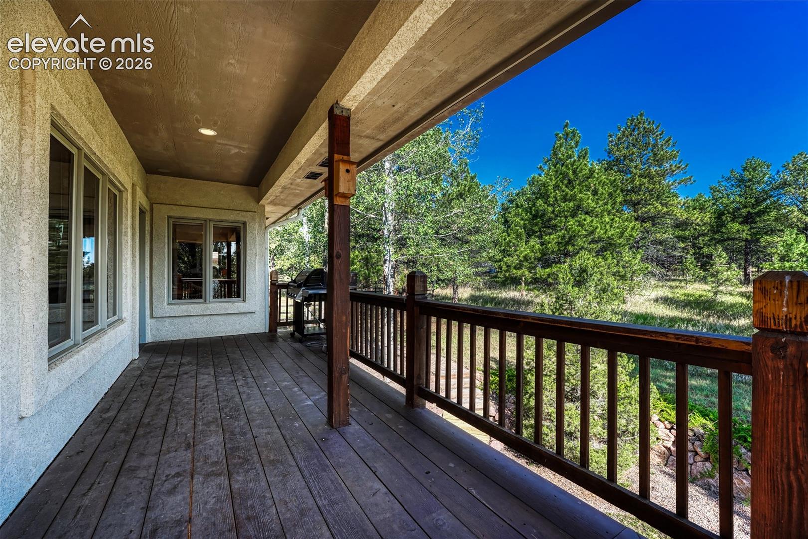 Listing photo 43 for 19435 Sherwood Trail