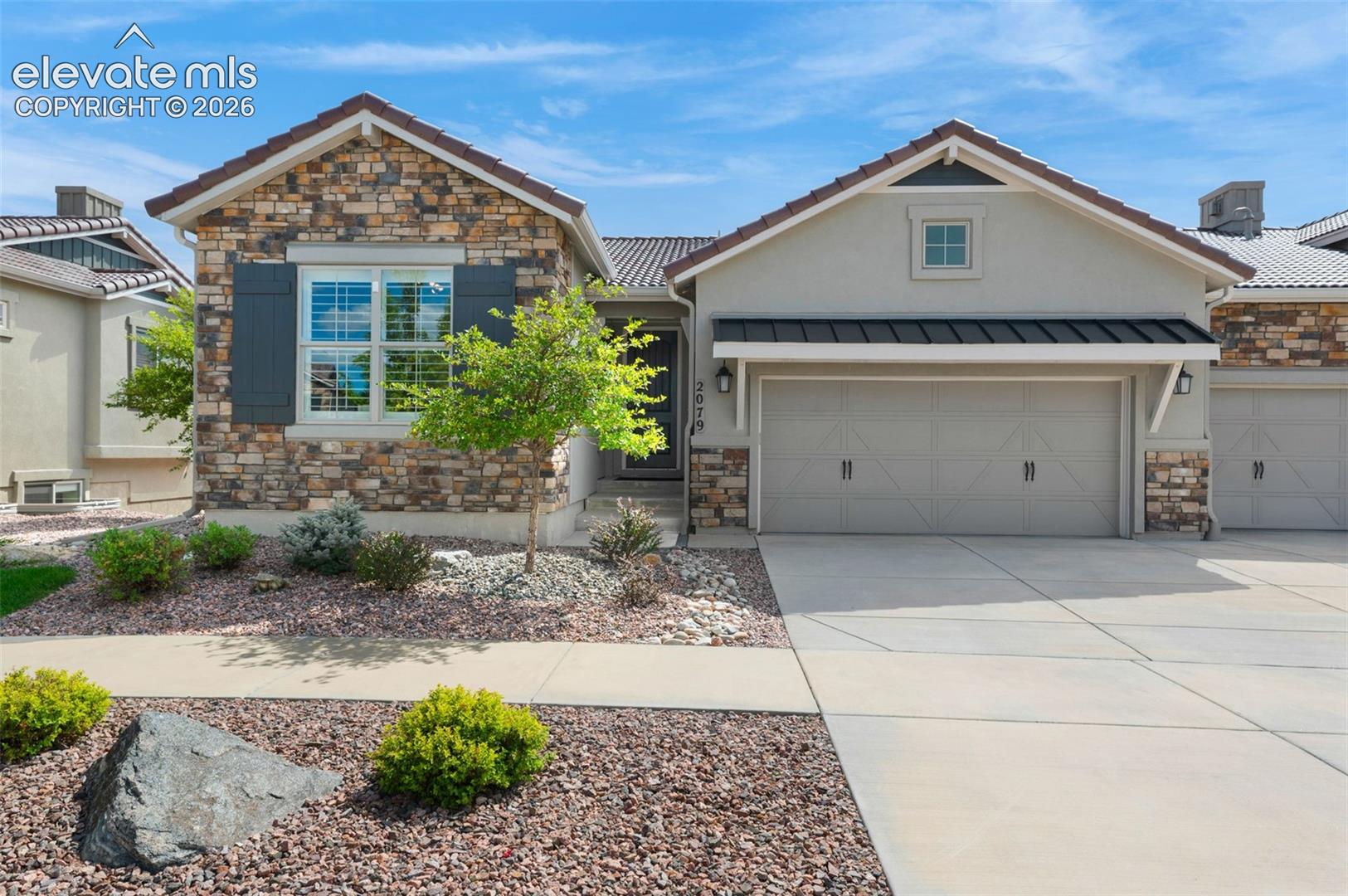 Listing photo 2 for 2079 Zenato Court