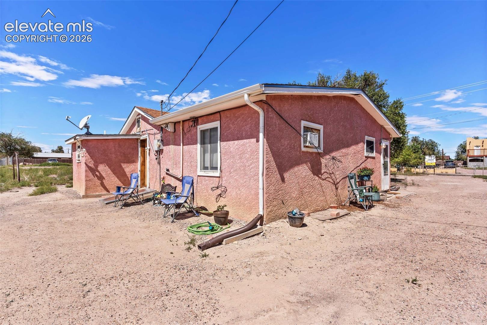 Listing photo 22 for 2120 W 11th Street