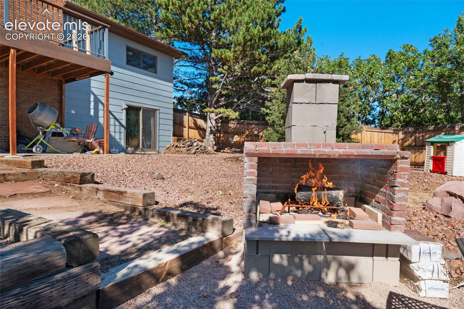 Listing photo 34 for 118 Sunbird Cliffs Lane