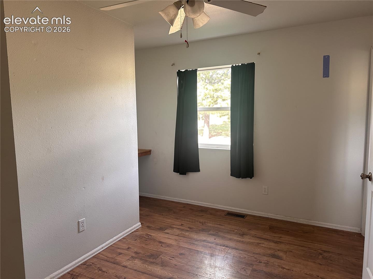 Listing photo 26 for 406 High Pasture Road