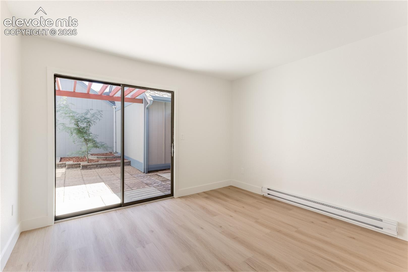 Listing photo 13 for 2522 S Worchester Court E