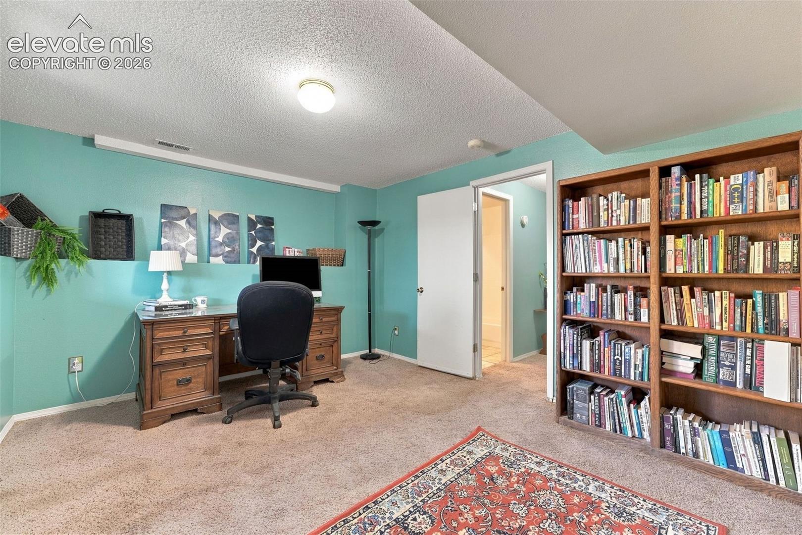 Listing photo 24 for 8140 Radcliff Drive