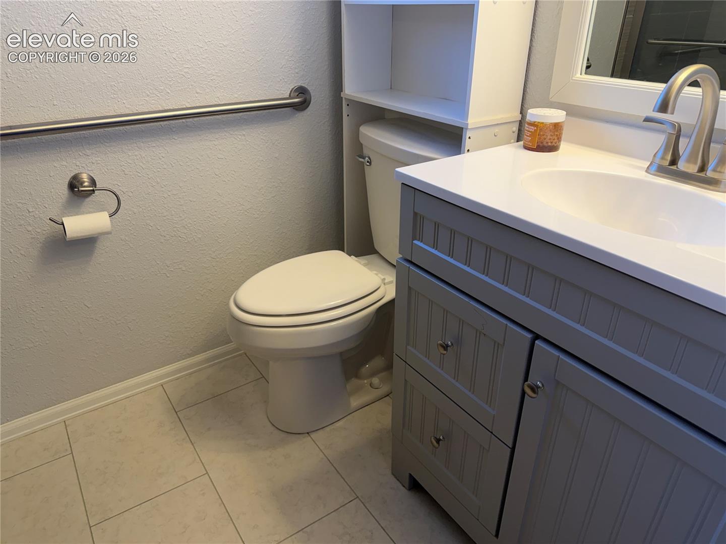 Listing photo 13 for 2548 Prescott Circle
