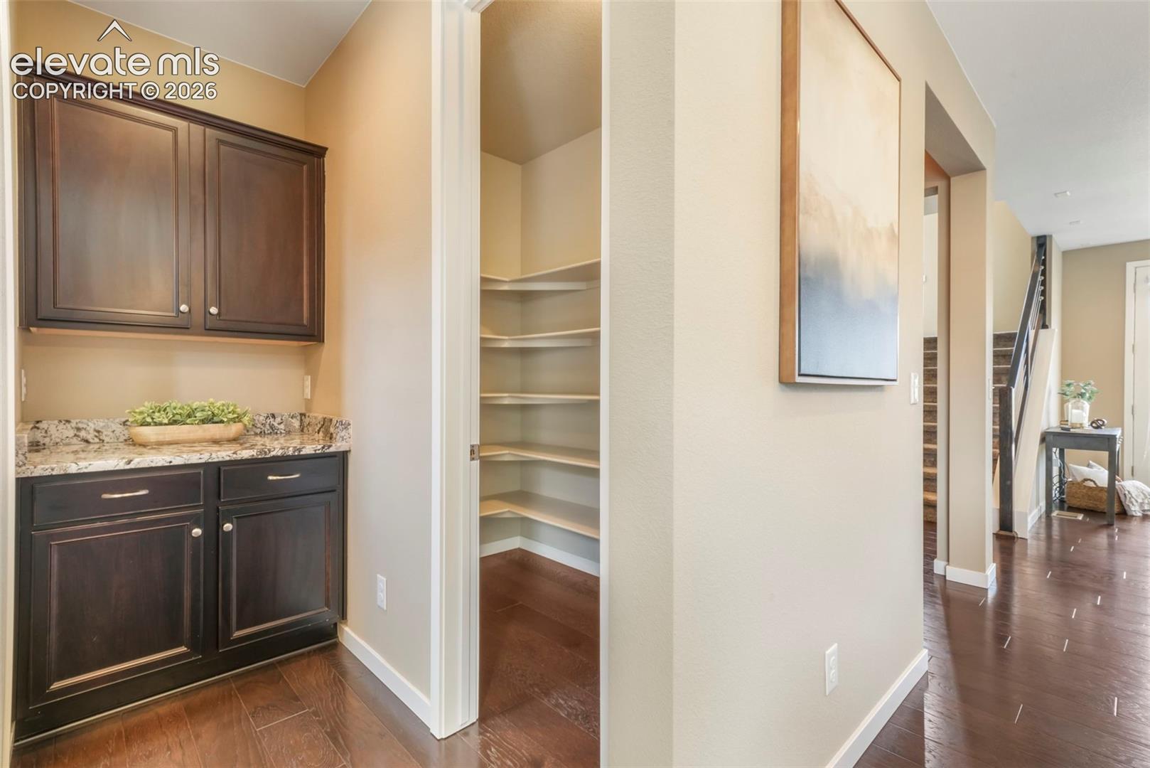 Listing photo 11 for 3562 Cerf Way