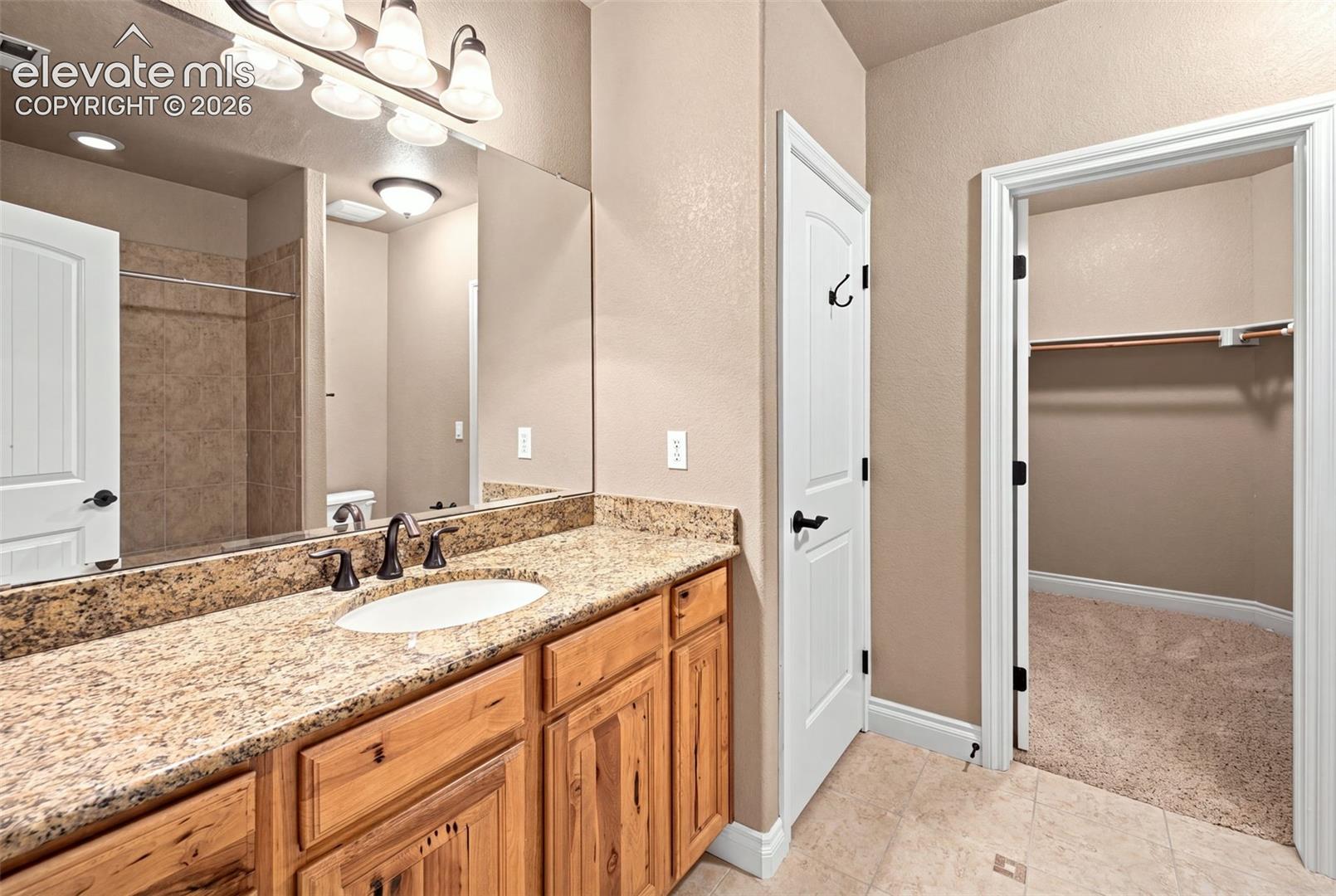 Listing photo 38 for 17796 Mining Way