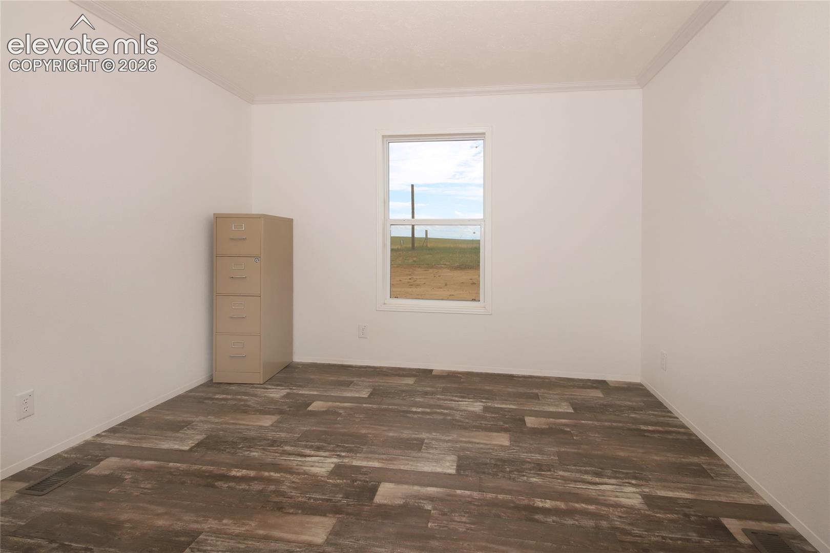 Listing photo 22 for 37188 Truckton Road