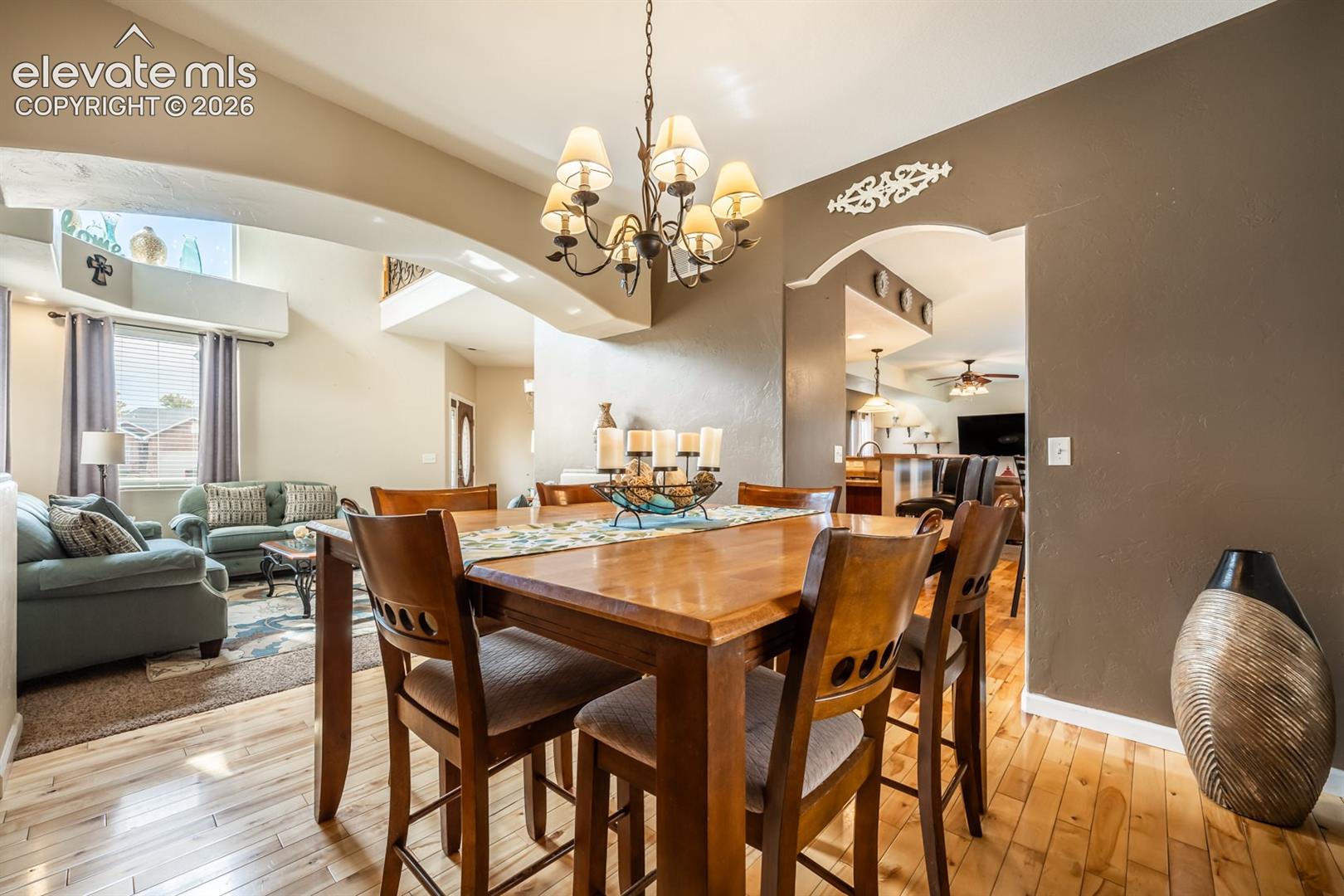 Listing photo 7 for 5078 Hummingbird Court