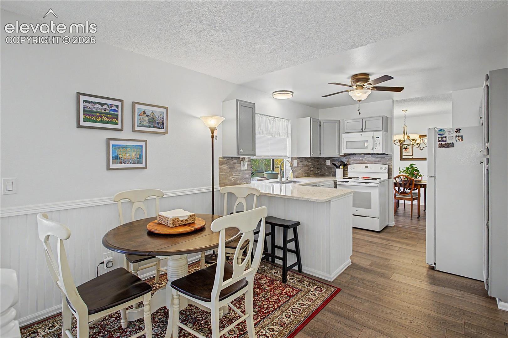 Listing photo 15 for 3420 Excelsior Drive