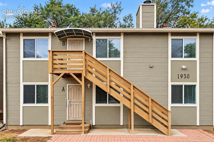 1930 W Yampa Street — listing photo