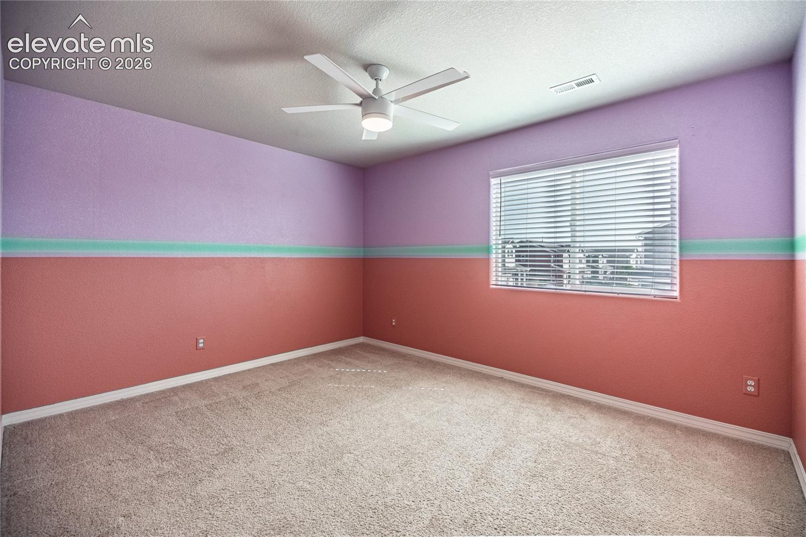 Listing photo 25 for 7714 Cruzer Heights