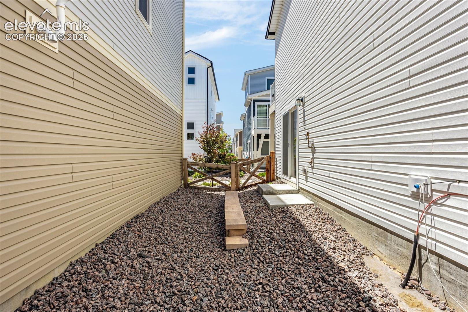 5784 Tramore Court, photo 31