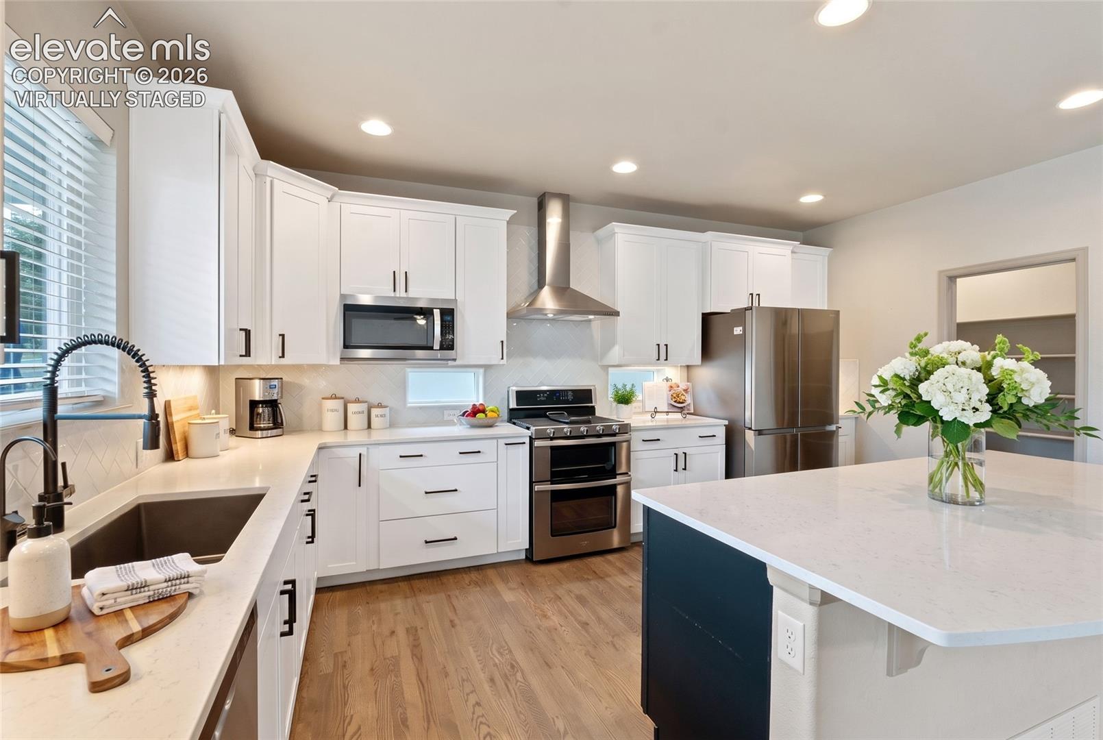 Listing photo 7 for 830 Sword Dancer Drive