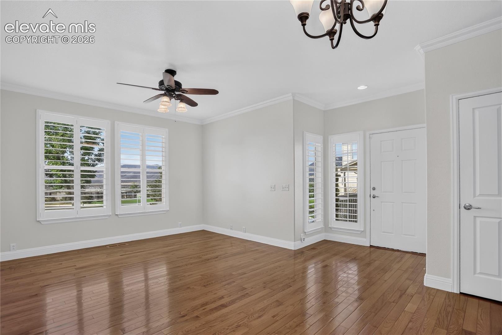 Listing photo 5 for 1269 Walters Point